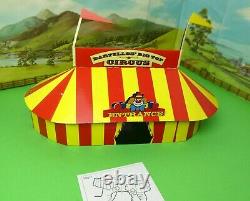 Hornby R1107 BARTELLOS' BIG TOP CIRCUS TRAIN SET complete boxed OO (K)