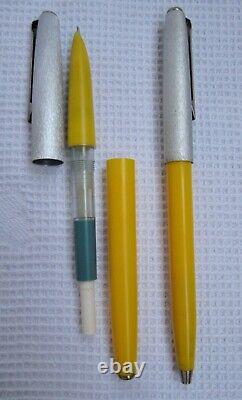 Russian Soviet Pen set writing instruments box 1983 new Yellow Green