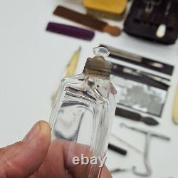Antique Travel Vanity Box Sterling Silver Top Bottles Et Beaucoup D'accessoires