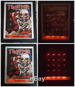 Iron Maiden Trooper Beer 16 Bottle Top Set + Conseil Trooper Dans La Boîte En Verre Avec Led