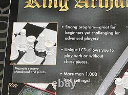 King Arthur Computer Chess Set Brand New In Box Jamais Utilisé Top Of The Line