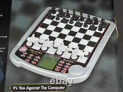 King Arthur Computer Chess Set Brand New In Box Jamais Utilisé Top Of The Line
